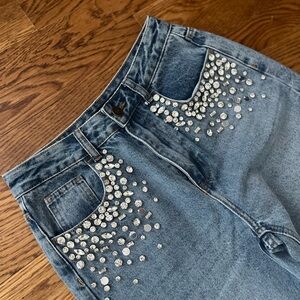 BNWT Steve Madden High Rise Blue Jeans with rhinestone silver Accents
